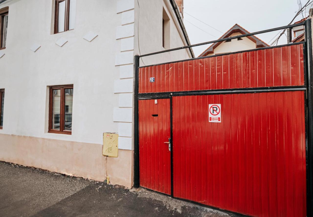 Authentic Old Town Retreat Apartment Sibiu Exterior photo